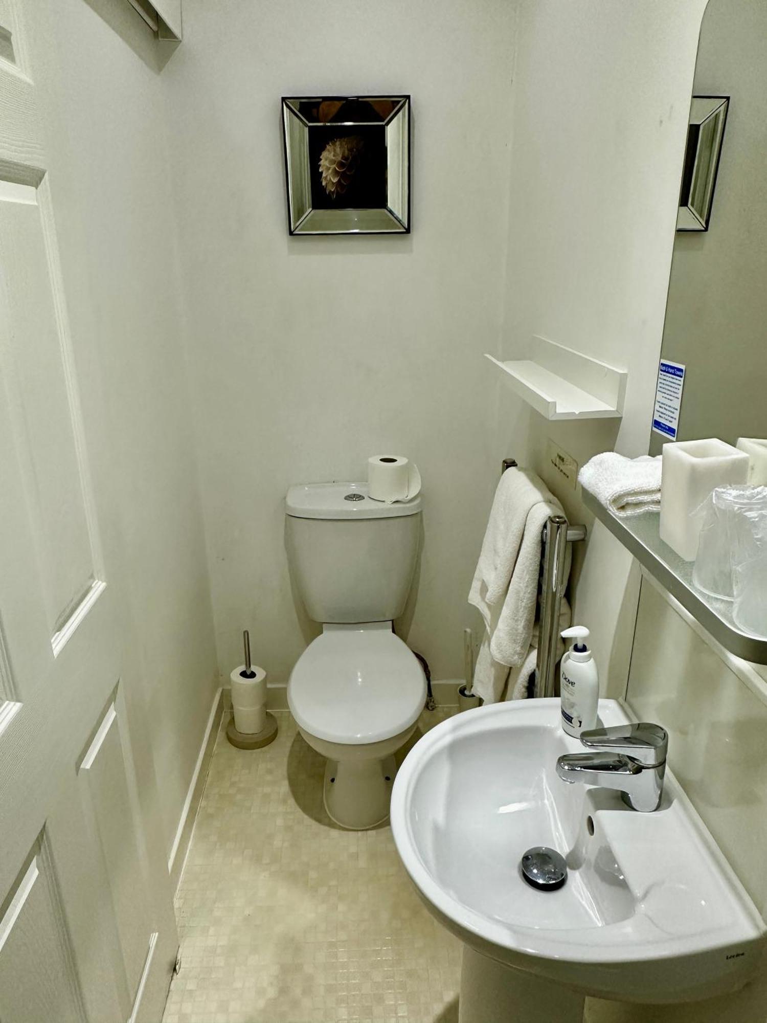 The Elbow Room Kirkcaldy Exteriér fotografie