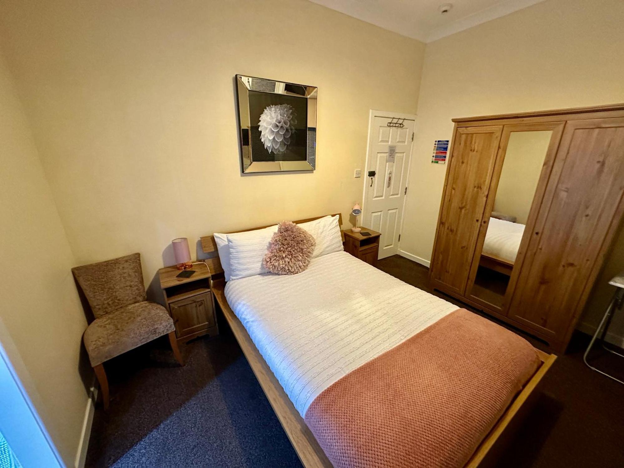 The Elbow Room Kirkcaldy Exteriér fotografie